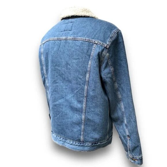 Levi Signature Gold Sherpa Lined Trucker Denim Jean Jacket Men’s size Medium - Picture 8 of 15